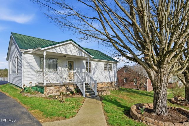 307 Tween Hills Road, Bristol, TN 37620