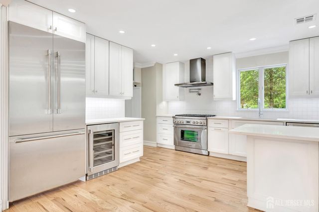 737 Wingate Drive, Bridgewater, NJ 08807