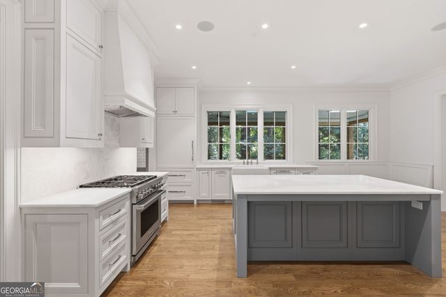 4095 Glen Devon Drive NW, Atlanta, GA 30327