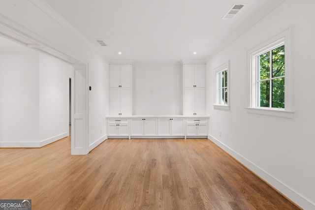 4095 Glen Devon Drive NW, Atlanta, GA 30327