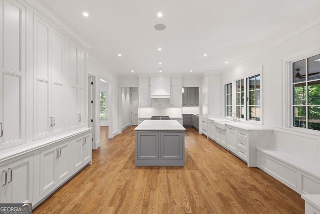 4095 Glen Devon Drive NW, Atlanta, GA 30327