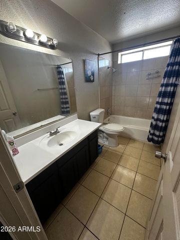3840 N 43RD Avenue 7, Phoenix, AZ 85031