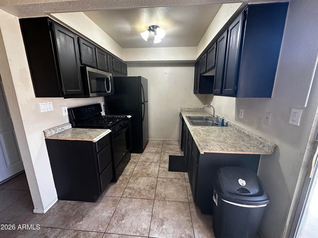 3840 N 43RD Avenue 7, Phoenix, AZ 85031