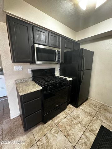 3840 N 43RD Avenue 7, Phoenix, AZ 85031