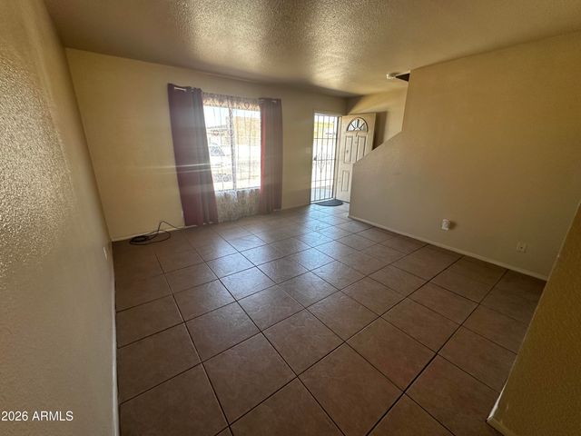 3840 N 43RD Avenue 7, Phoenix, AZ 85031