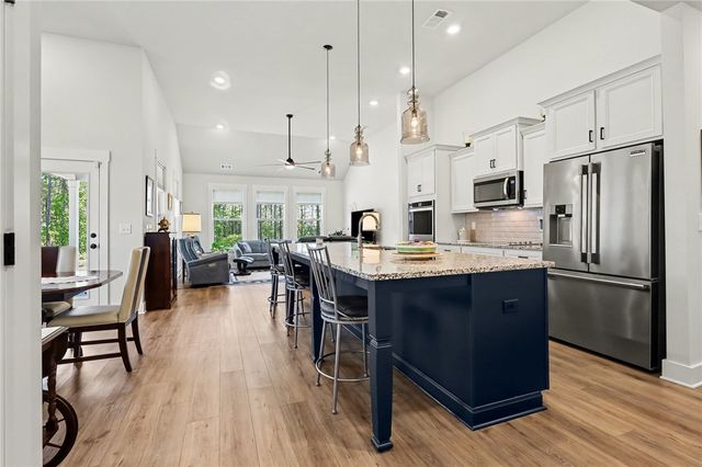 133 Ridgeline Row, Central, SC 29630