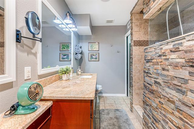 6332 NEWTOWN CIRCLE 32A1, Tampa, FL 33615