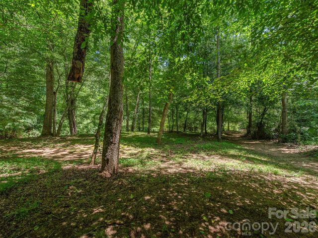3901 Hickory Highway, Statesville, NC 28677