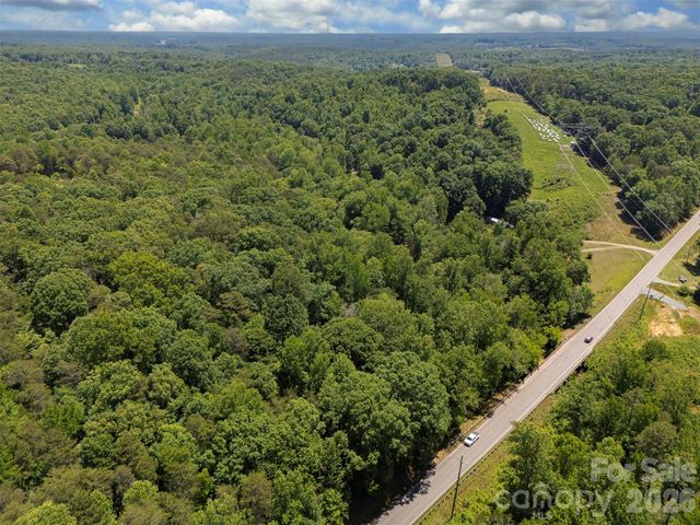 3901 Hickory Highway, Statesville, NC 28677