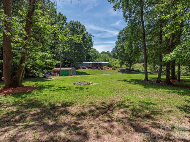 3901 Hickory Highway, Statesville, NC 28677
