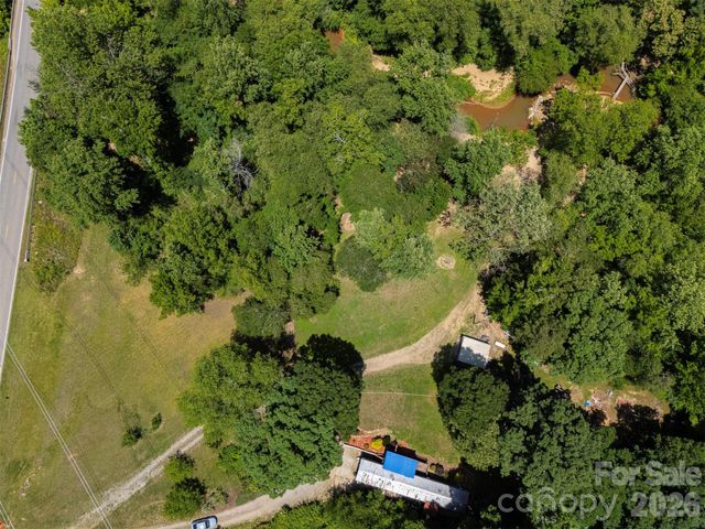 3901 Hickory Highway, Statesville, NC 28677