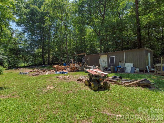 3901 Hickory Highway, Statesville, NC 28677