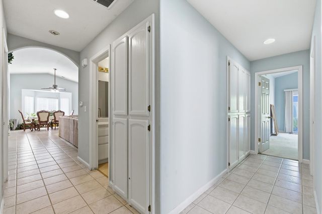 242 Makenna Drive, Madera, CA 93637