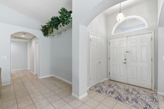 242 Makenna Drive, Madera, CA 93637