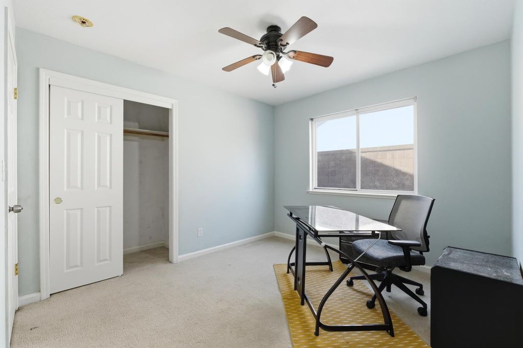 Image 19 of property listing at 242 Makenna Drive, Madera, CA 93637