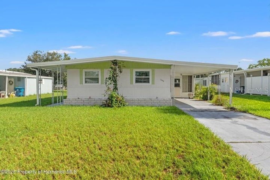 7444 MORIAH AVENUE, Brooksville, FL 34613