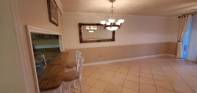 7500 NW 1st Court 102-3, Plantation, FL 33317