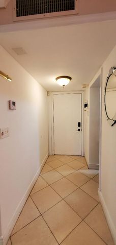 7500 NW 1st Court 102-3, Plantation, FL 33317