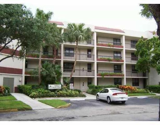 7500 NW 1st Court 102-3, Plantation, FL 33317