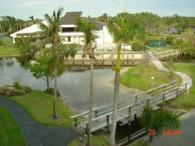 7500 NW 1st Court 102-3, Plantation, FL 33317