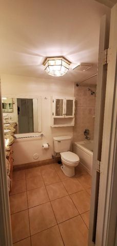 7500 NW 1st Court 102-3, Plantation, FL 33317