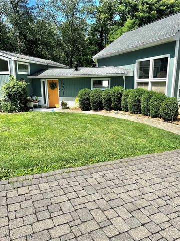 631 Pleasant Street, East Liverpool, OH 43920