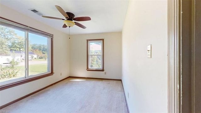 714 Galahad DR, Newport News, VA 23608