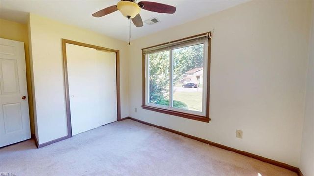 714 Galahad DR, Newport News, VA 23608