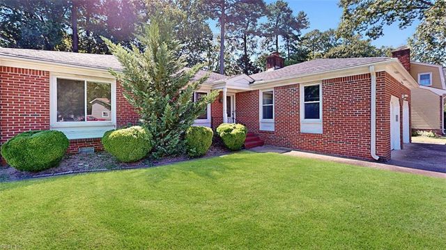 714 Galahad DR, Newport News, VA 23608