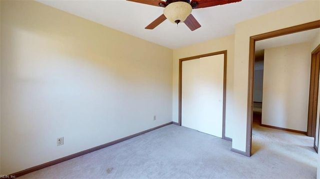 714 Galahad DR, Newport News, VA 23608
