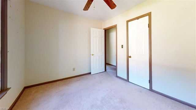 714 Galahad DR, Newport News, VA 23608