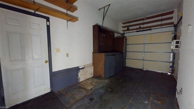 714 Galahad DR, Newport News, VA 23608