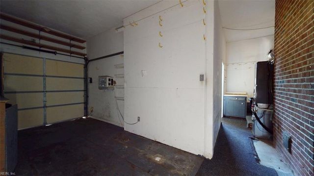 714 Galahad DR, Newport News, VA 23608