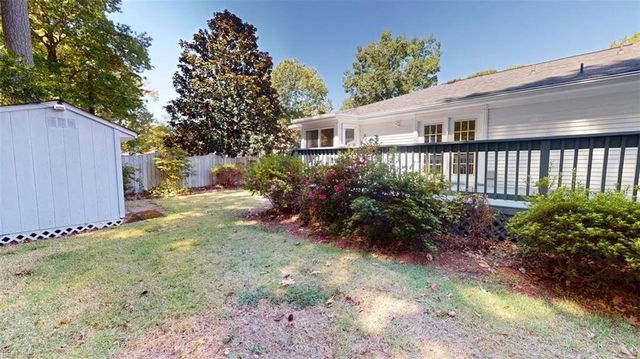 714 Galahad DR, Newport News, VA 23608