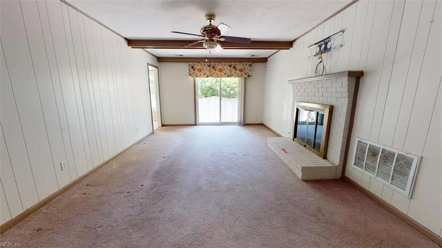 714 Galahad DR, Newport News, VA 23608