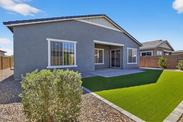 22642 E ROUNDUP Way, Queen Creek, AZ 85142