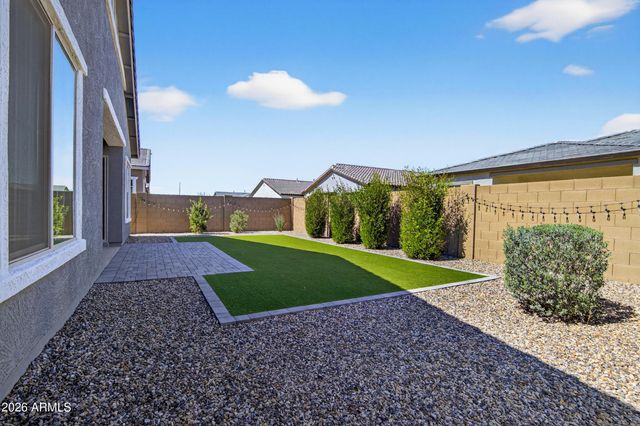 22642 E ROUNDUP Way, Queen Creek, AZ 85142