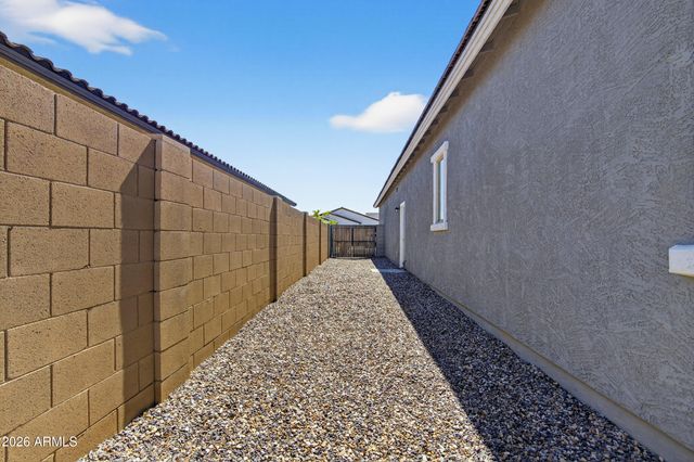 22642 E ROUNDUP Way, Queen Creek, AZ 85142