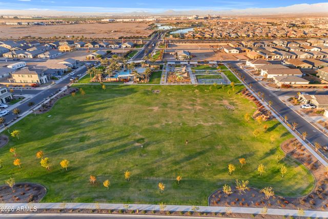 22642 E ROUNDUP Way, Queen Creek, AZ 85142