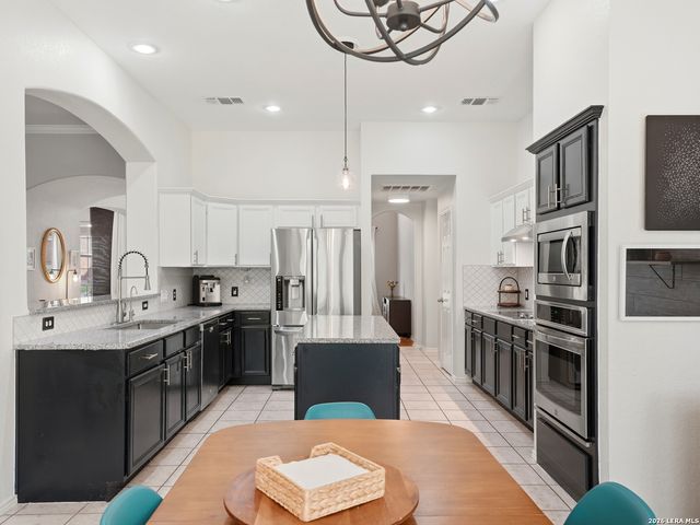 5126 Casbury, San Antonio, TX 78249