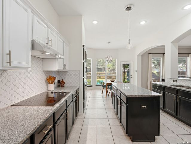 5126 Casbury, San Antonio, TX 78249