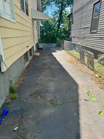 1632 Willever St, Plainfield City, NJ 07063