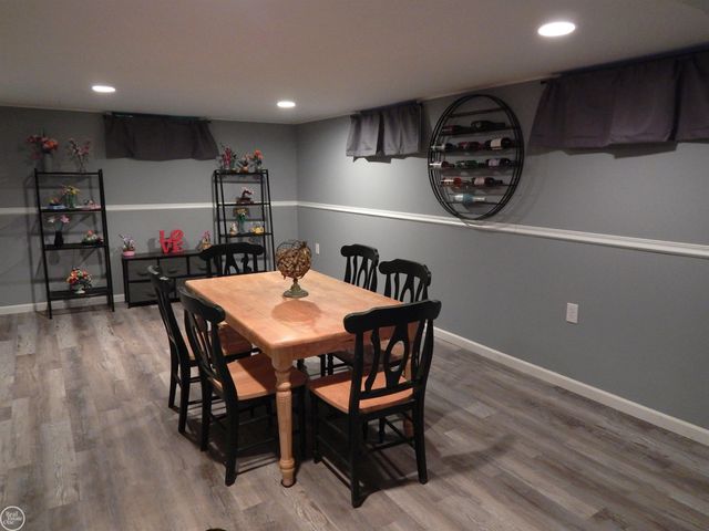 27200 Larchmont Street, Saint Clair Shores, MI 48081