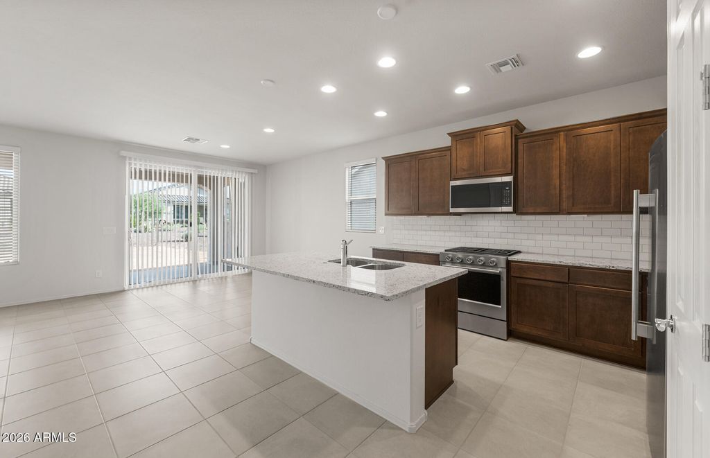 26945 W MELINDA Lane, Buckeye, AZ 85396 — photo 5