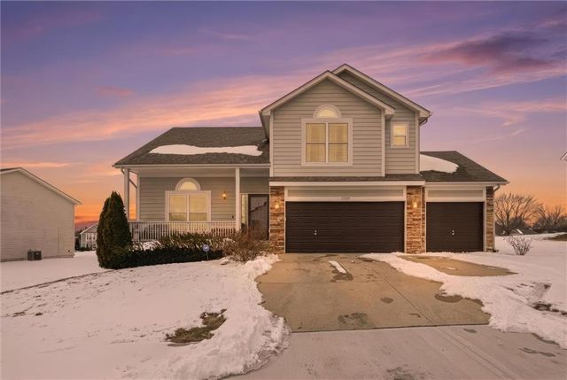 14602 Eastern Court, Grandview, MO 64030