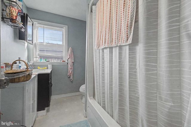 800 N MULLICA HILL RD, Mullica Hill, NJ 08062