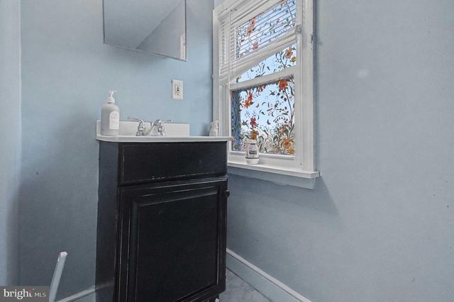 800 N MULLICA HILL RD, Mullica Hill, NJ 08062