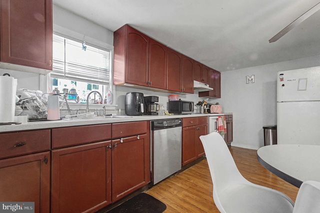 800 N MULLICA HILL RD, Mullica Hill, NJ 08062