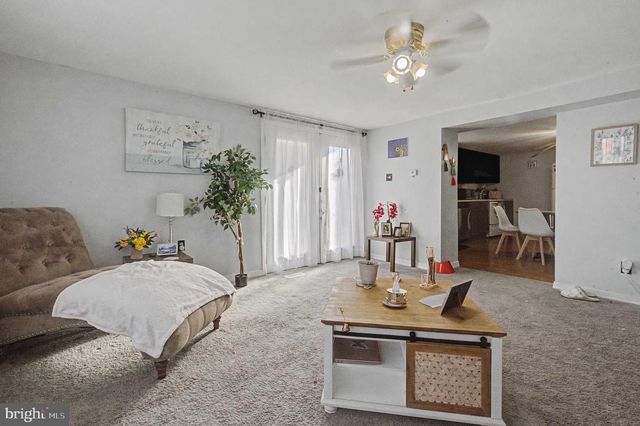 800 N MULLICA HILL RD, Mullica Hill, NJ 08062