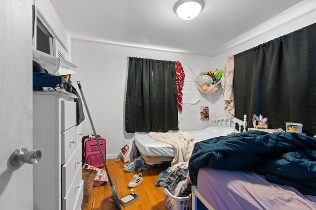 1312 S RIVERDALE DRIVE, Appleton, WI 54914